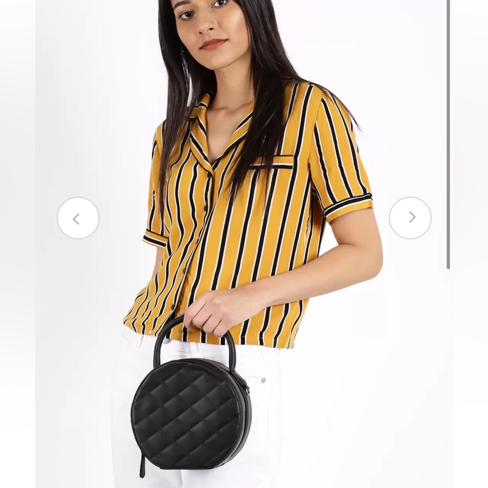 Forever 21 Quilted Round Crossbody Bag Black